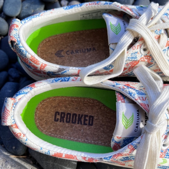 Cariuma + Crooked "I Voted" Canvas Sneakers - Picture 4 of 7